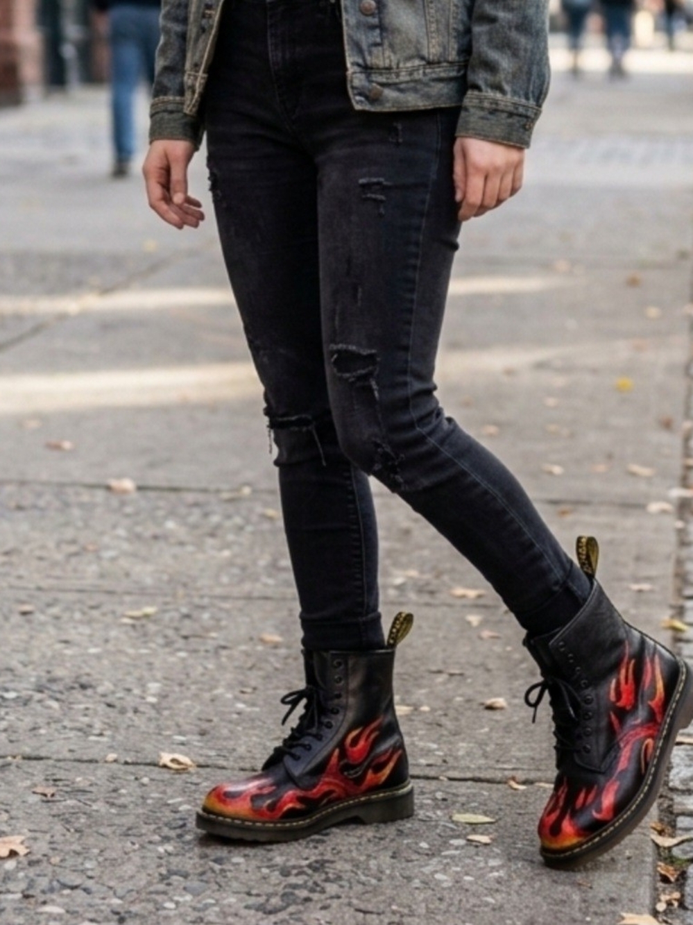 New Dr. Martens 1460 PASCAL FLAME Arcadia Leather Boots Black Flames Womens Sz 8